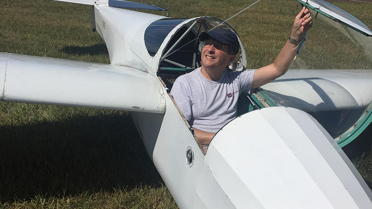 Robert Vanderbei in the Soaring Tigers club SGS 1-26 glider.