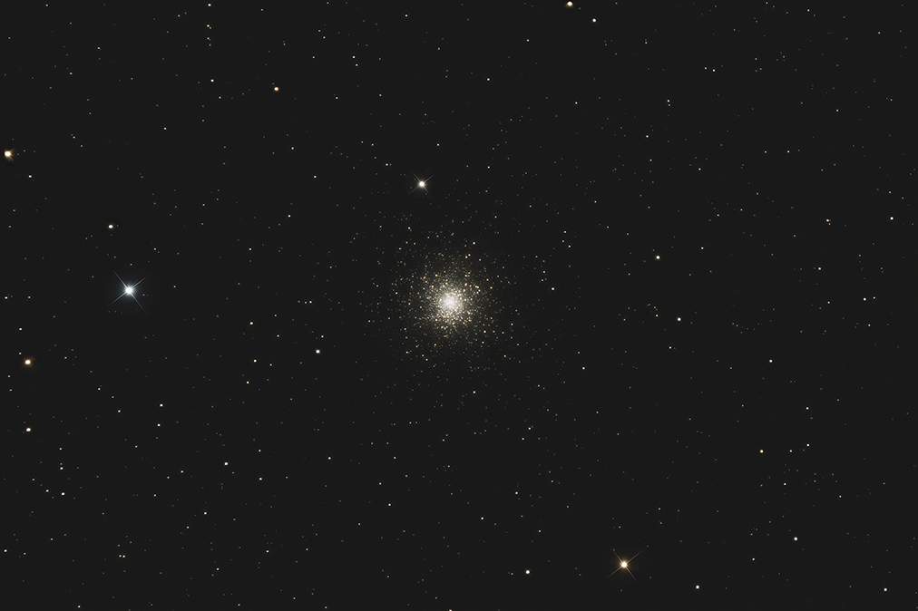 M15